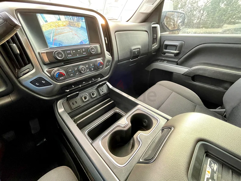 Chevrolet Silverado Z71 Gcc63612066688130113