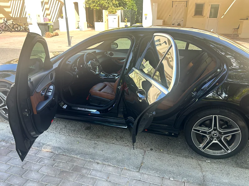 Mercedes C20063613133663747114