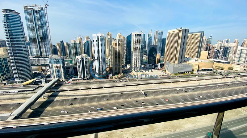 2 Bedroom in Global Lake View | Panoramic Lake and Skyline Views63748867426051114