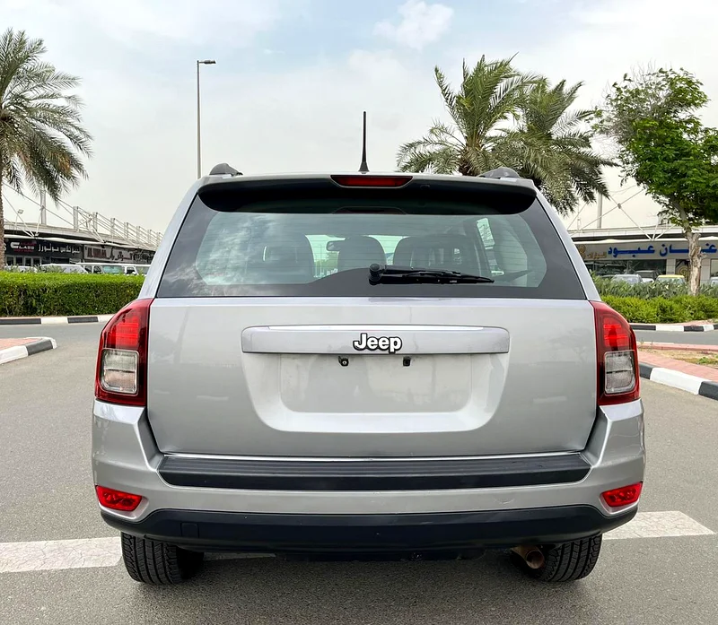 Jeep Compass 4WD GCC Clean car63612070675458114