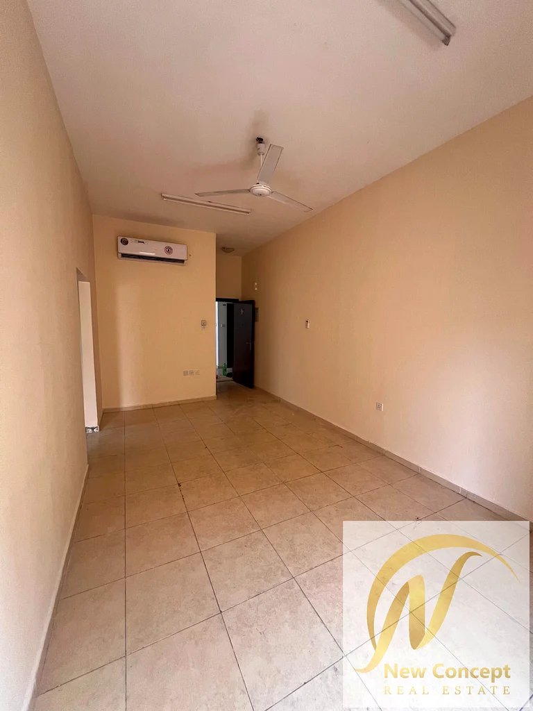 For Rent – 1 BHK Apartment in Al Mowaihat 3 | Prime Location & Spacious   Spacious and bright apartment consisting of 1 bedroom, a living room, bathro63715862906499111