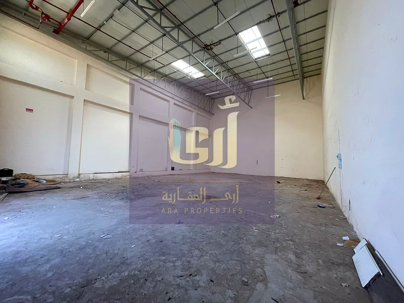 WAREHOUSE FOR RENT ON THE MAIN ROAD 2700/SQFT IN EMIRATES INDUSTRIAL AREA Umm Al Quwain63623152245377112