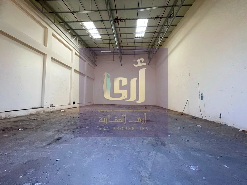 WAREHOUSE FOR RENT ON THE MAIN ROAD 2700/SQFT IN EMIRATES INDUSTRIAL AREA Umm Al Quwain63623152245377111