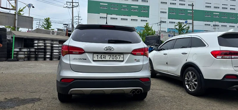 2014 | Hyundai Santa Fe | Diesel | 4X4 | Automatic | Low Mileage | Ref#30 | Special Cars Coming Soon63612087450626114