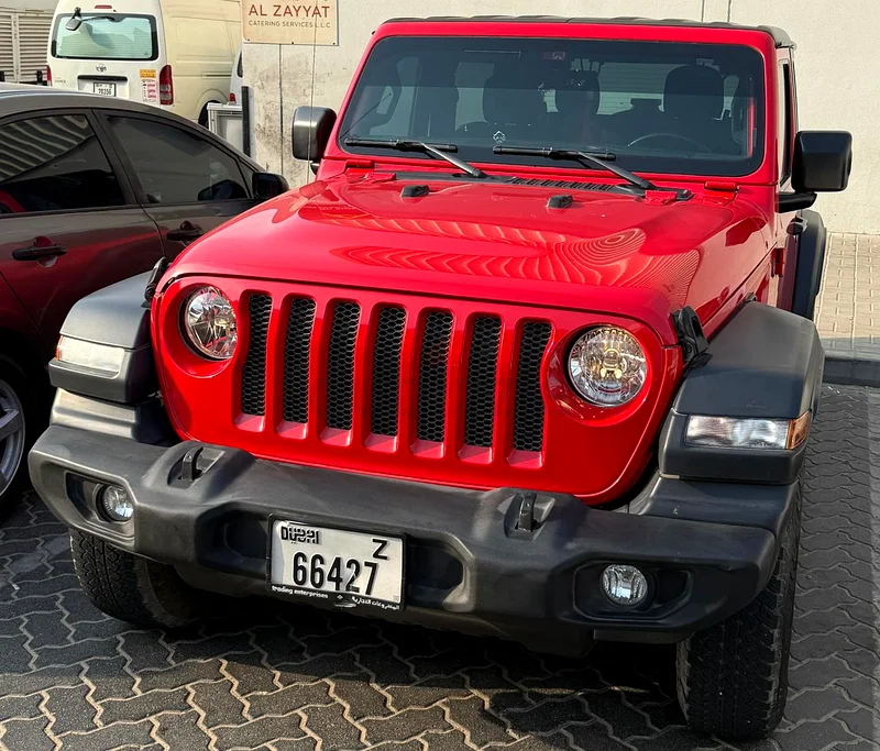 جيب سبورت / قيادة سيدة / كيلومترات قليلة / ضمان63612071502850110