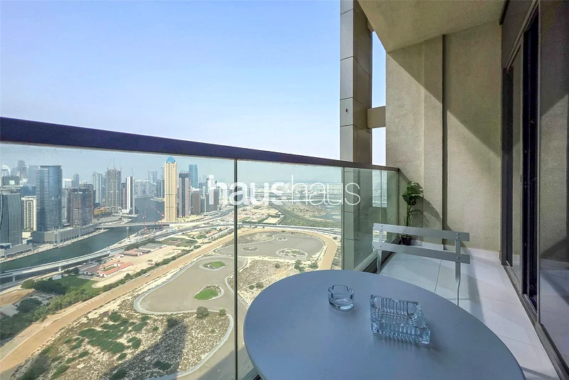 طابق عالي | إطلالة خلابة | مفروش بالكامل63794667155075111