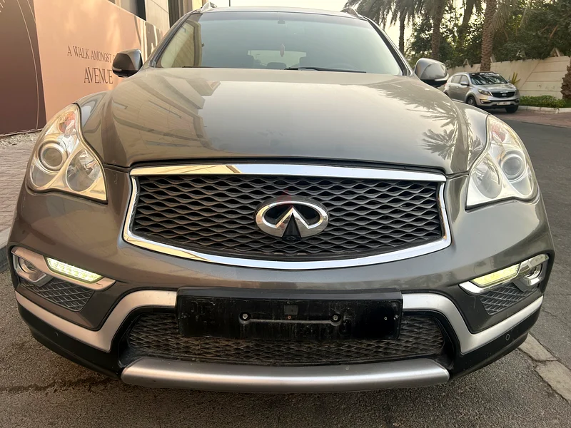 Infiniti63612065749250112