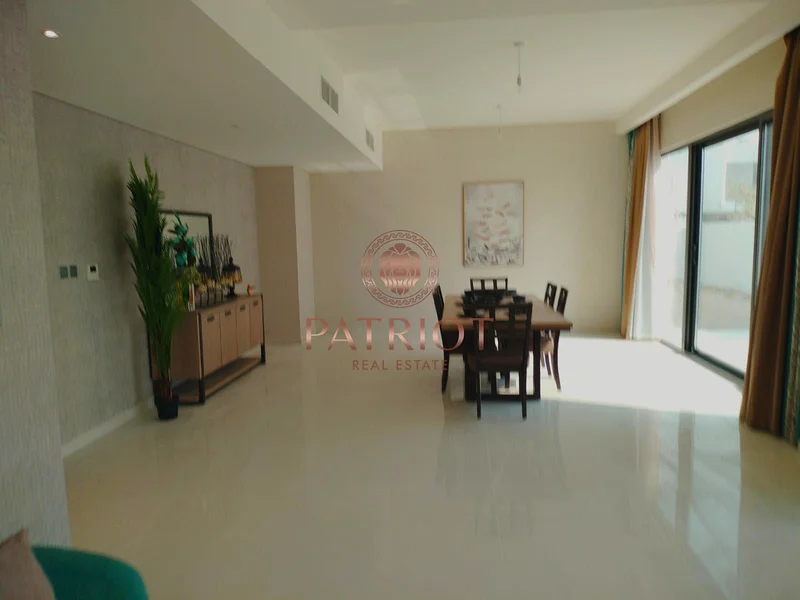 قطعة أرض كبيرة | منفصلة | بالقرب من المسبح والمنتزه63654981774721112