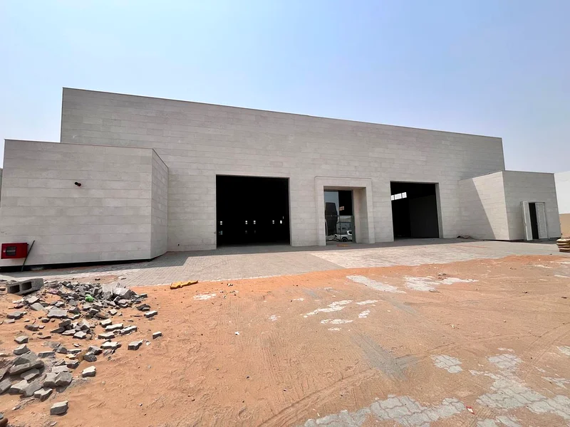 Shubra for rent - Umm Al Quwain - New Industrial Area, 34000 square feet63623235500033113