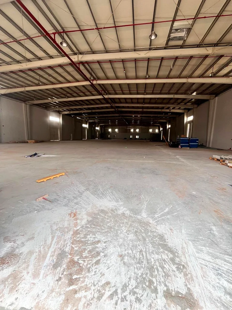 Shubra for rent - Umm Al Quwain - New Industrial Area, 34000 square feet63623235500033111