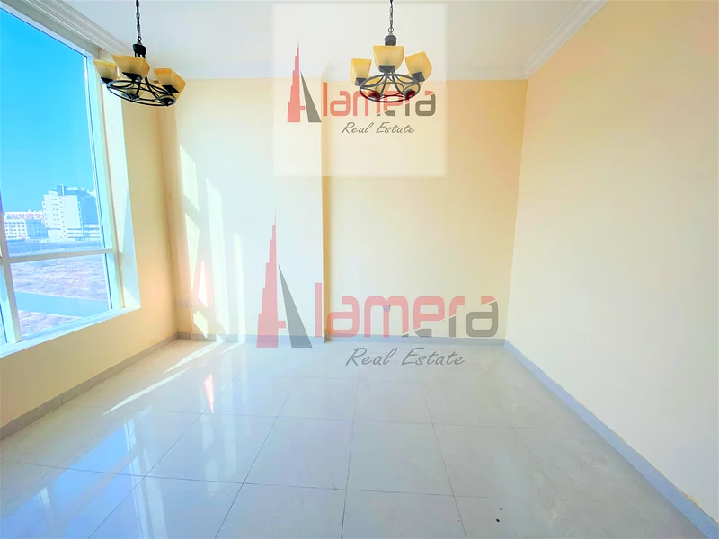 Studio for Rent in Berlin Building with Parking | For Family Building63742472016514111