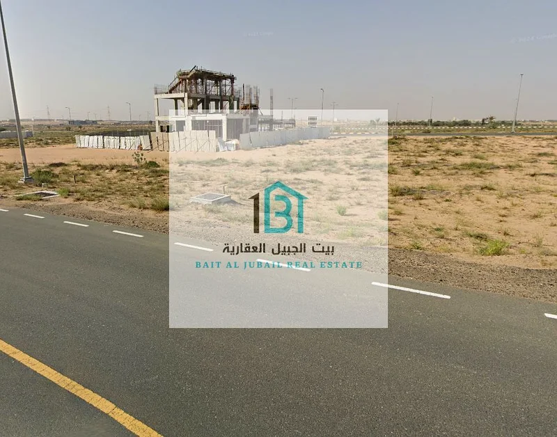ساحة استثمارية في منطقة الساجا الصناعية - موقع زاوي متميز على طريقين رئيسيين63819129570306113