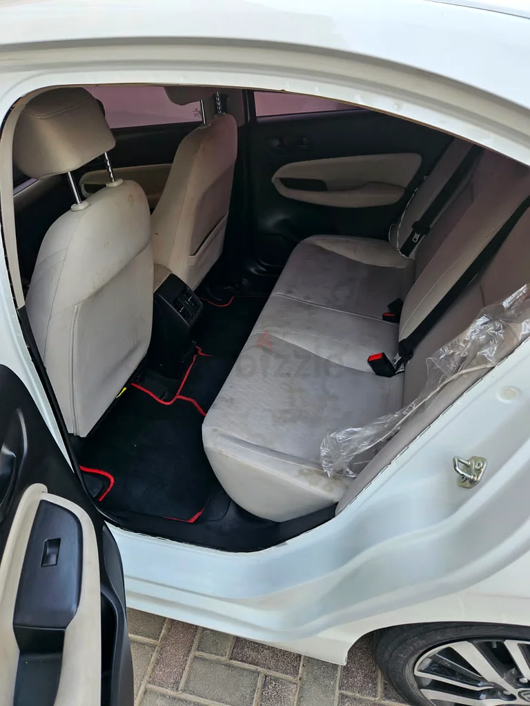 Honda City sport 2022 75,490 Km63612063318913113