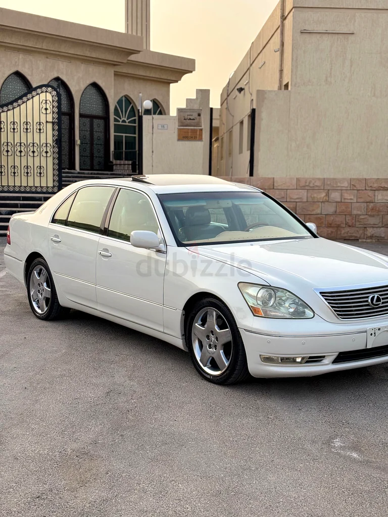 Lexus ls43063612072996738111