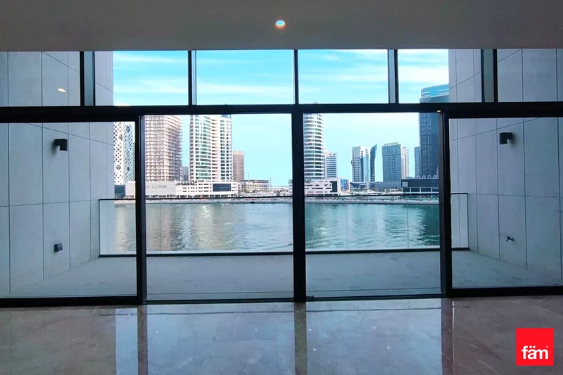 Duplex | Be the First Tenant | Full Canal View63791900758147112