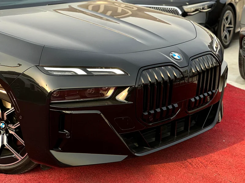 Full protected BMW 740i63612445496707114