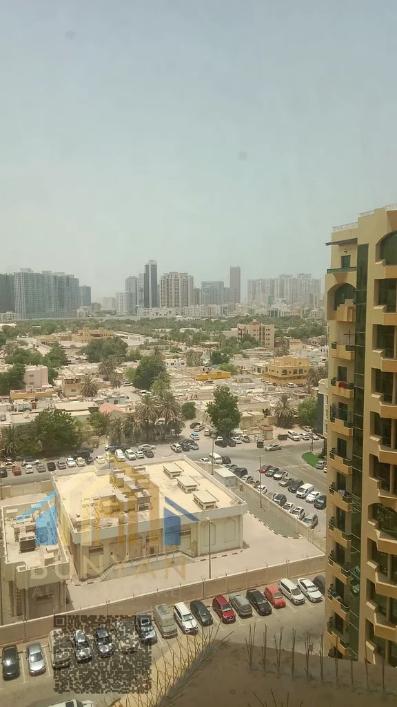 شقة للبيع – عجمان، أبراج الرشيدية  شقة فسيحة وذات صيانة جيدة مكونة من غرفتي نوم متاحة للبيع في برج الرشيدية الشهير63886202255107112