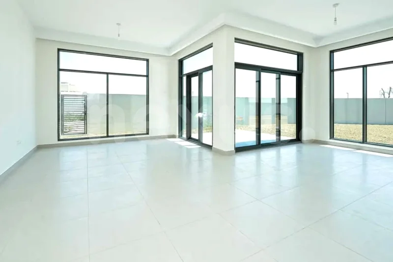 4 غرف نوم | تخطيط واسع | إعادة توطين63751404814083110