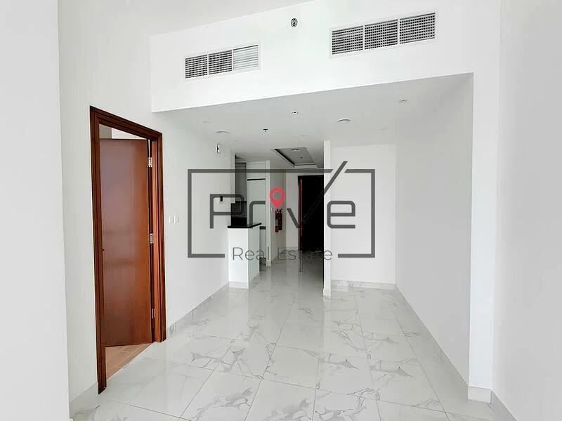 Vacant on Oct 1 | Prime Location | Top Amenities63794402526082111