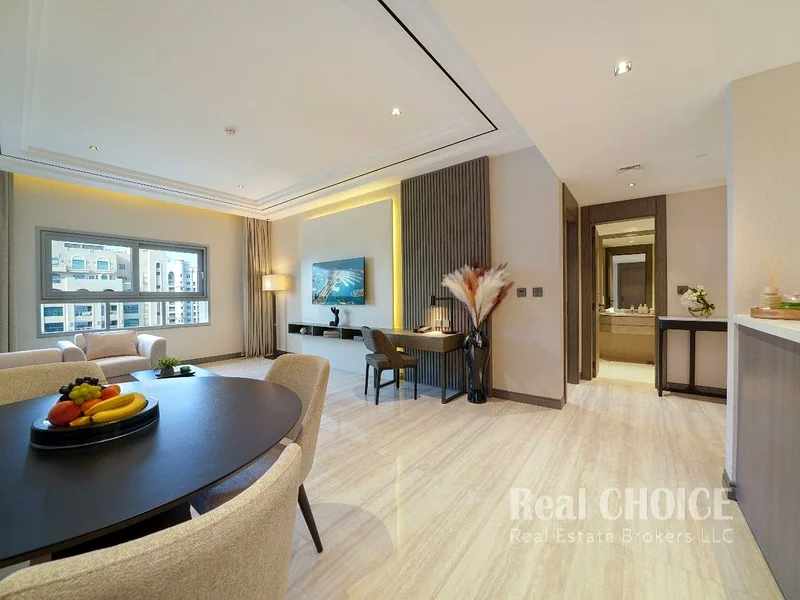 Brand New | Beach Access | No Bills | Spacious63752076777218111