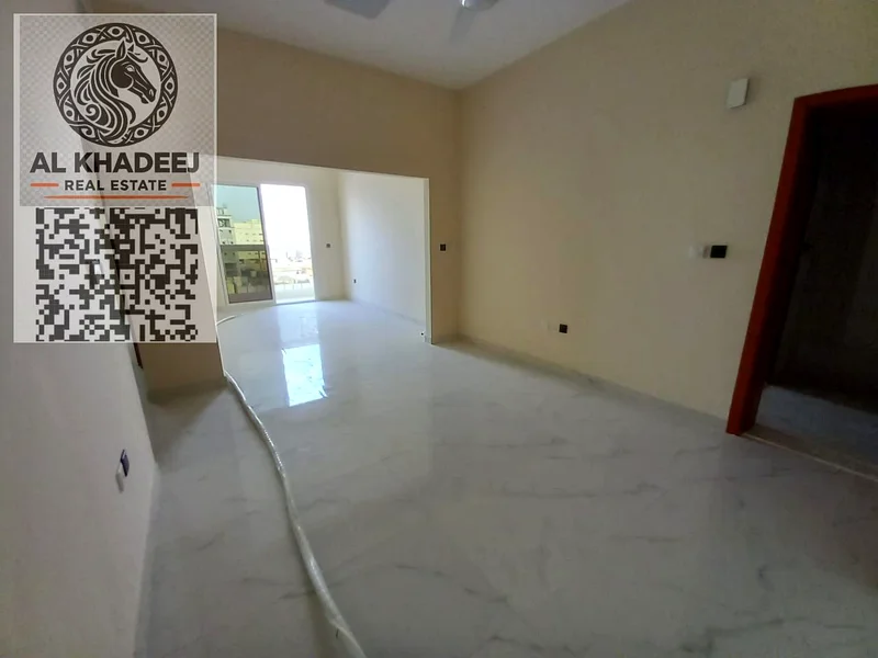 الشقة الأولى في عجمان، في موقع مميز جدًا، بتشطيبات ممتازة ومساحة كبيرة جدًا، للعائلات فقط.63712869967233111