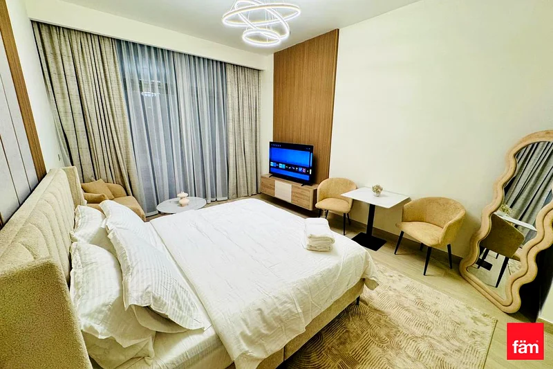 Luxury Studio | Chiller Free | Prime Location63801145944450110