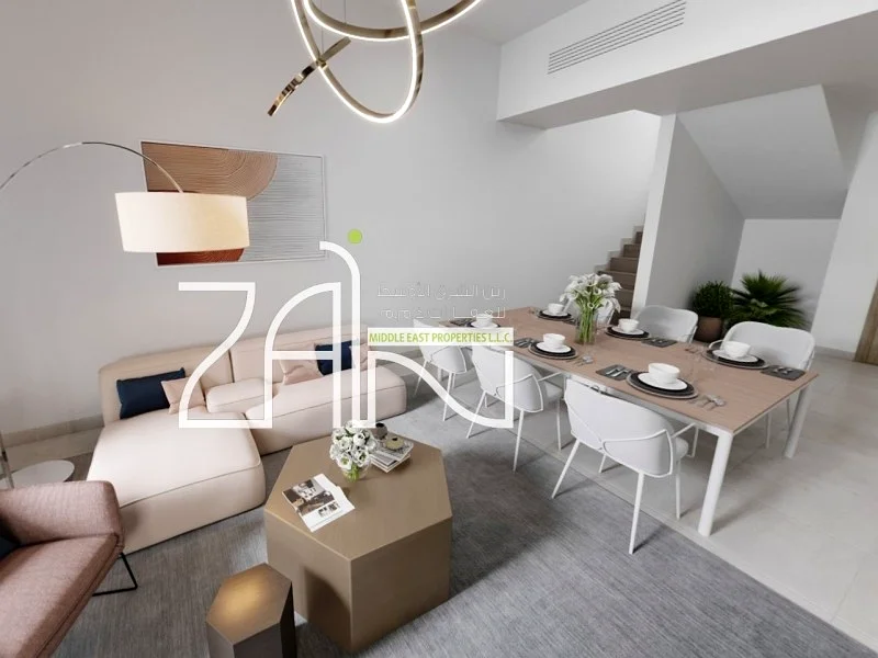Single Row End 3BR+Maid Unit in Prime Community63848271494787112