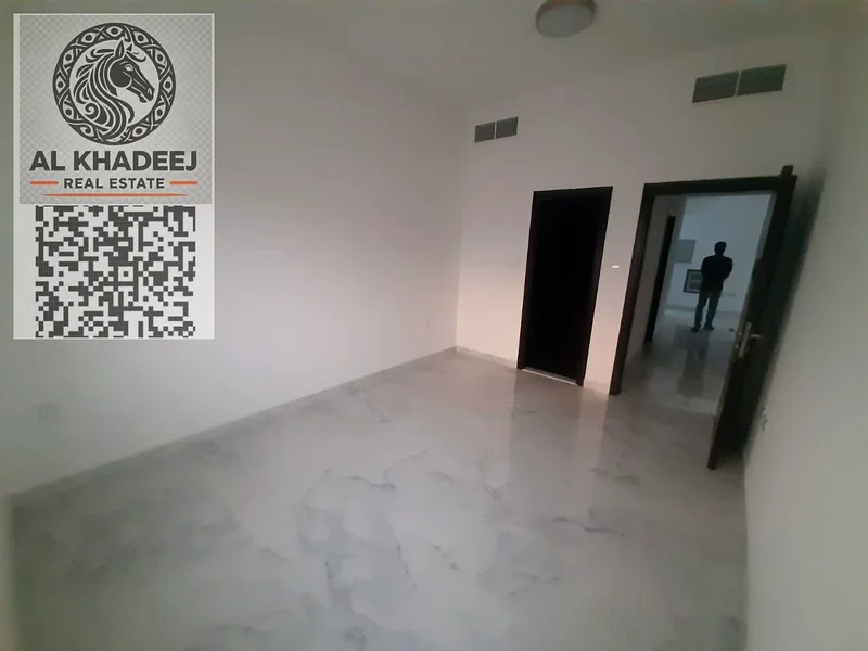 شقة للإيجار السنوي في عجمان – الجرف 3 | غرفتي نوم + صالة + 3 حمامات + بلكونة بإطلالة | بالقرب من السوق الصيني ومركز قبيل | إيجار بالدرهم63712684447747112