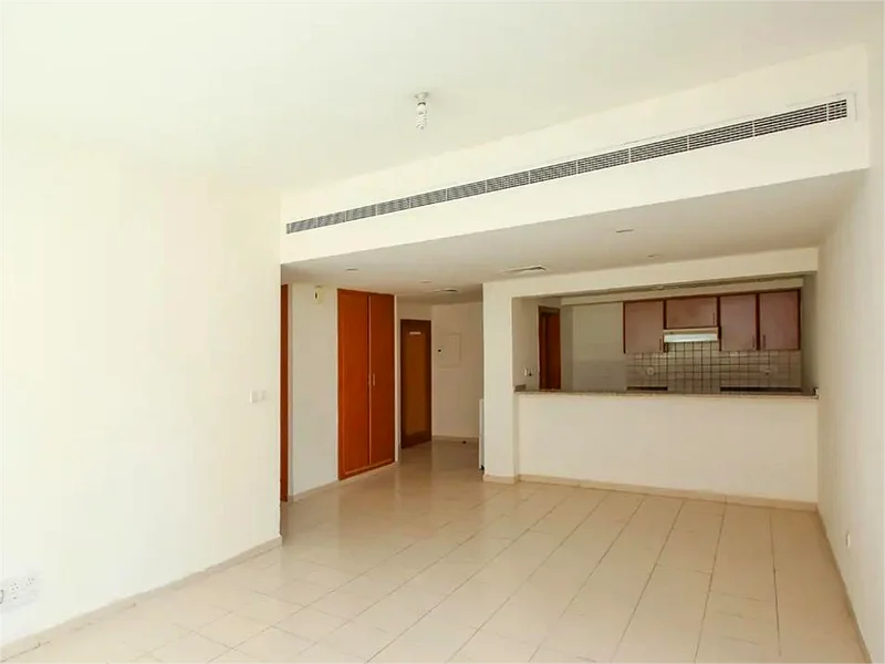 Corner Unit | Mid Floor Elegance | Community Views63919101407362111