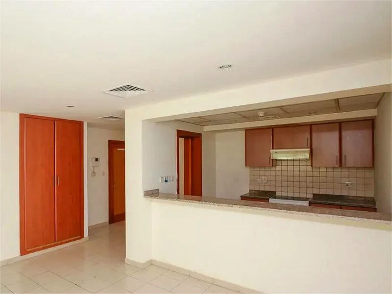 Corner Unit | Mid Floor Elegance | Community Views63919101407362113