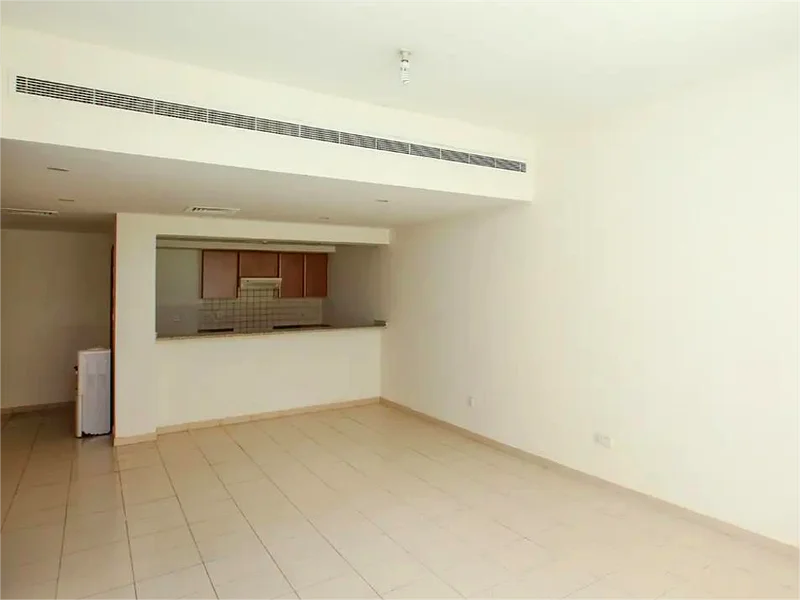 Corner Unit | Mid Floor Elegance | Community Views63919101407362112
