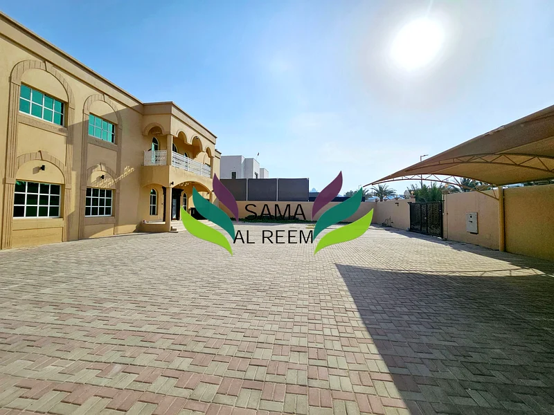 فيلا مستقلة من 9 غرف نوم | حديقة كبيرة | البرشا 263743312411394111