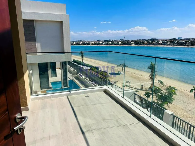 Beachfront Ready |4 Bedrooms + Maid Room|63814160929538110