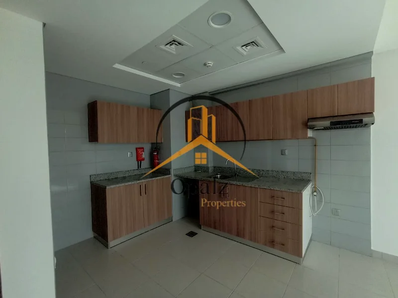 عقار مميز || سعر جيد || موقع متميز || شقة بغرفة نوم واحدة || موقف سيارات || اتصل بحمدي63738198591874112