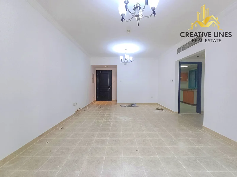 شقة بغرفة نوم واحدة واسعة متوفرة للعائلة في موقع متميز63755996413057112