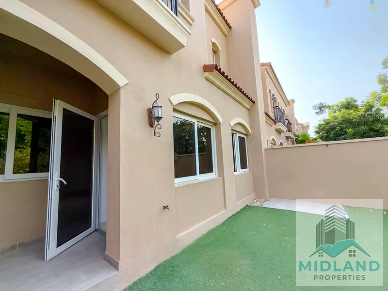 Single Row | 3 Bedroom + Maid's | Type C Middle Unit in Casa Dora63725560268802110