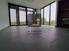 Exclusive Apartment with Panoramic View of Nature – The Gate, Sharjah