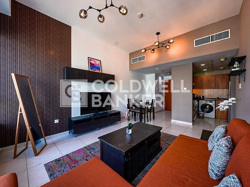 Tenanted till March | Canal View | High Floor64036843859203111