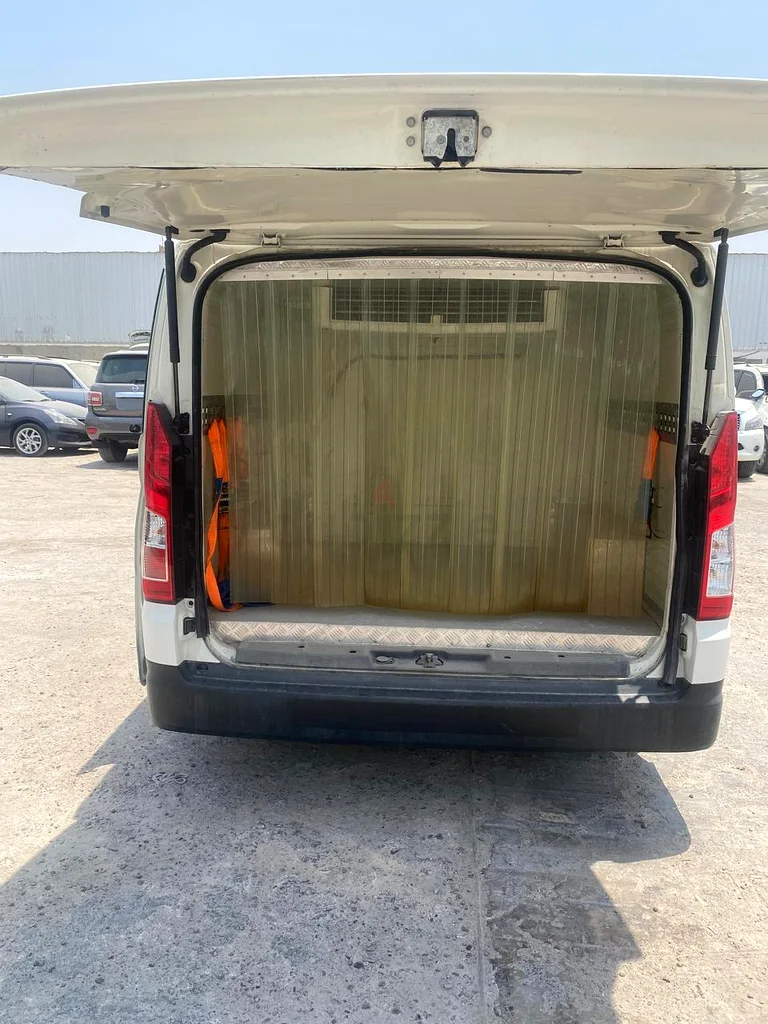 Abu Dhabi Mussafah Industrial63612449079939114