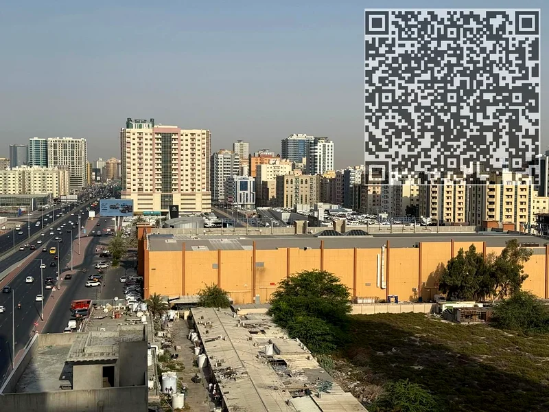 شقة في الطابق العالي واسعة - إطلالة كاملة على المدينة - موقف سيارات متضمن63724224243073111