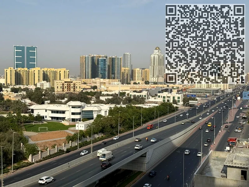شقة في الطابق العالي واسعة - إطلالة كاملة على المدينة - موقف سيارات متضمن63724224243073112