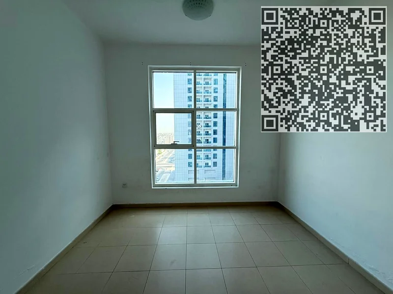 شقة في الطابق العالي واسعة - إطلالة كاملة على المدينة - موقف سيارات متضمن63724224243073114