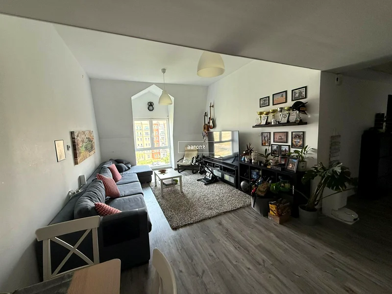 Vacant on Transfer | Fully Furnished | Enquire Now63936023228930111