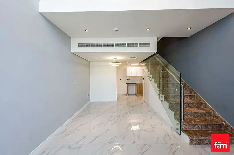 Mid unit | facing Park | ready to move63735763340291111