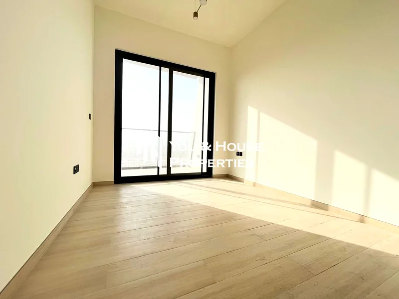 معيشة ذكية أنيقة I تم صيانتها جيدًا I بأفضل وسائل الراحة63779602964226111