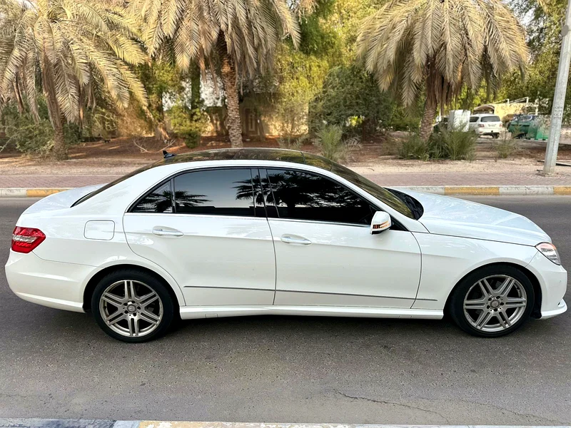 MERCEDES E300 GCC 2013 FULL OPTION63613985610499111