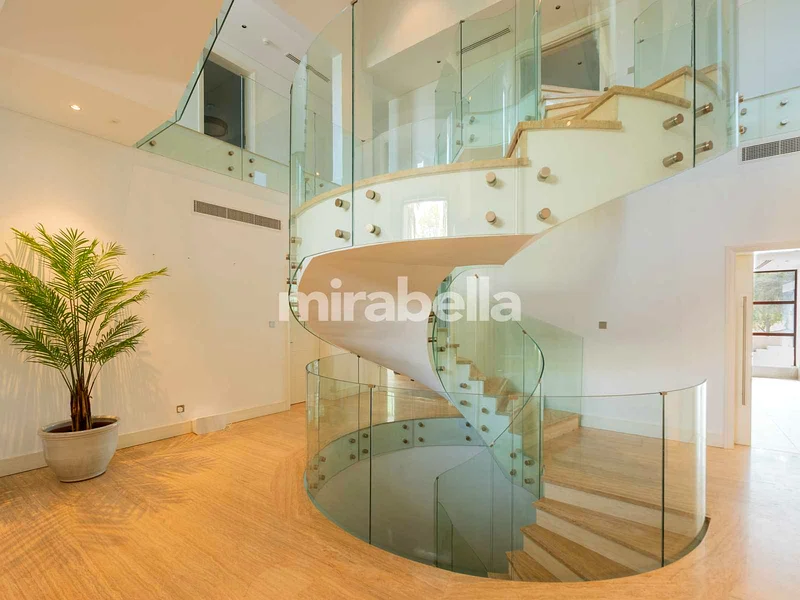 View Today | Entertainment Mansion | Earth Golf View63926621899394112