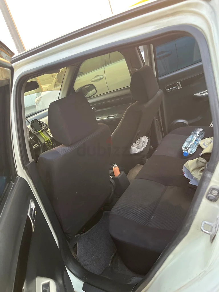 SUZUKI SWIFT 200963613467556227112
