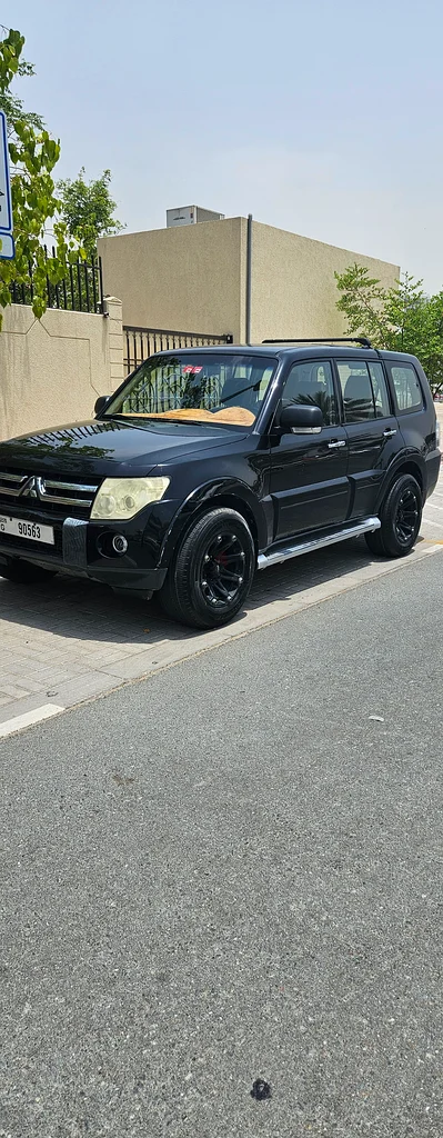GCC PAJERO GOOD CONDITION FULL HISTORY63612069104899113
