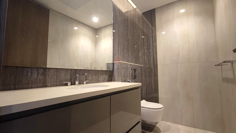 Waterfront 2bed + maid63792133729537111